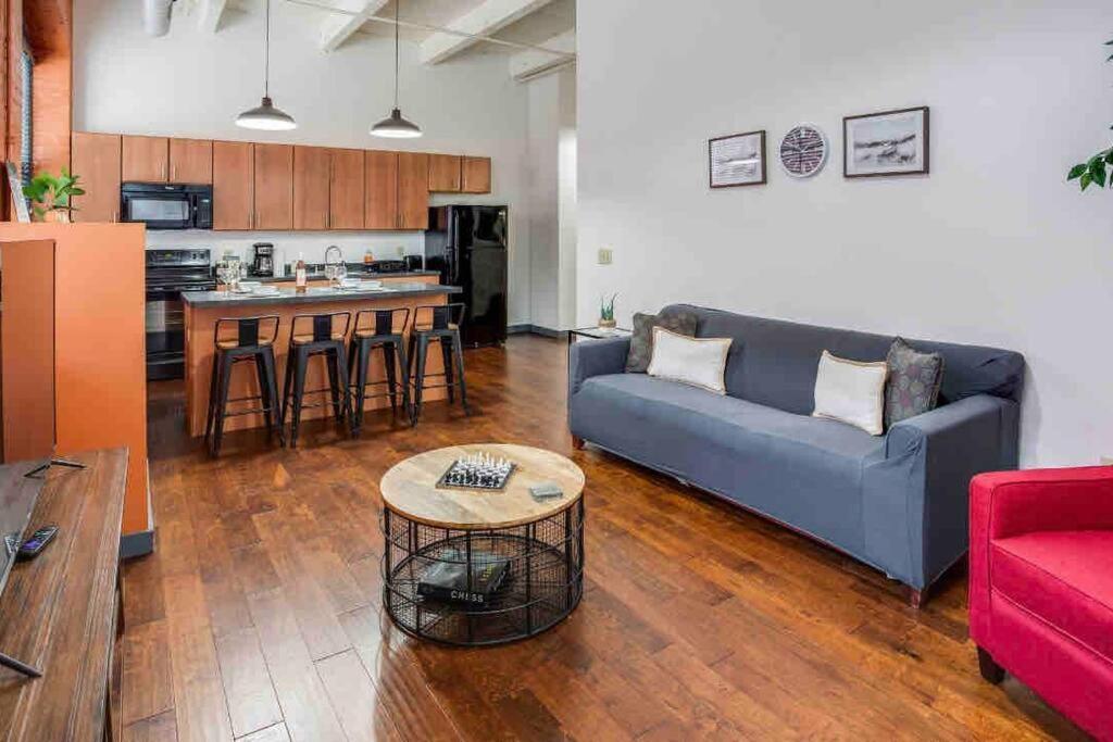 Modern Loft Style On Monroe By Dwtn & Park Ave Apartment Rochester Exterior photo